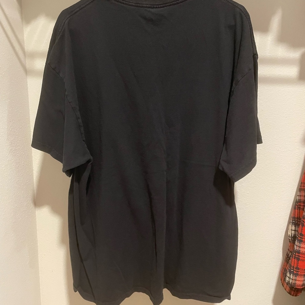 ‘Problem Solved’ Gag Tee - image 3